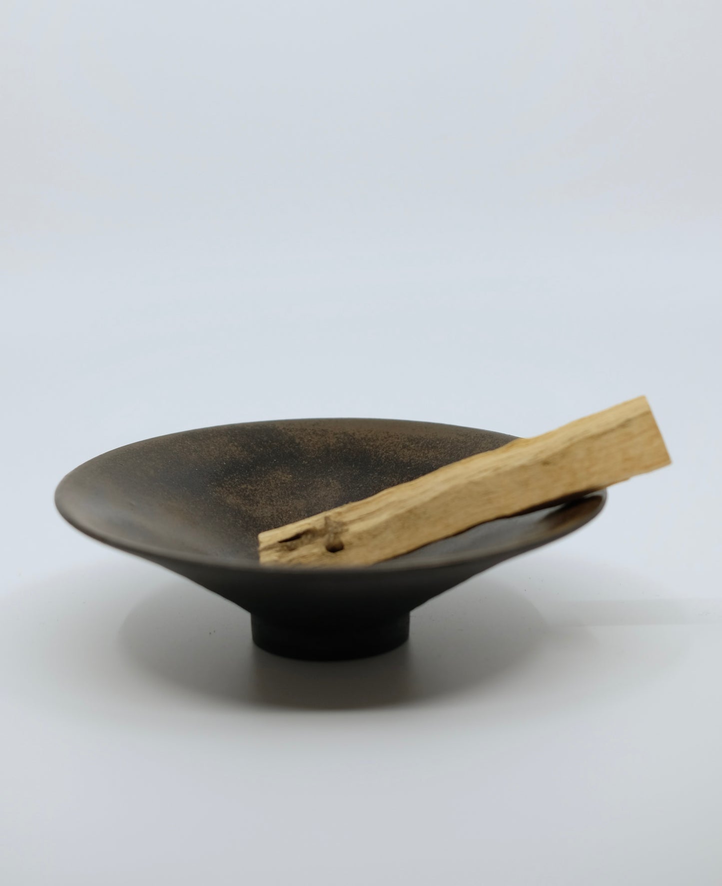 Mini-Schale Santi (Schwarz-Tenmoku gerippt)