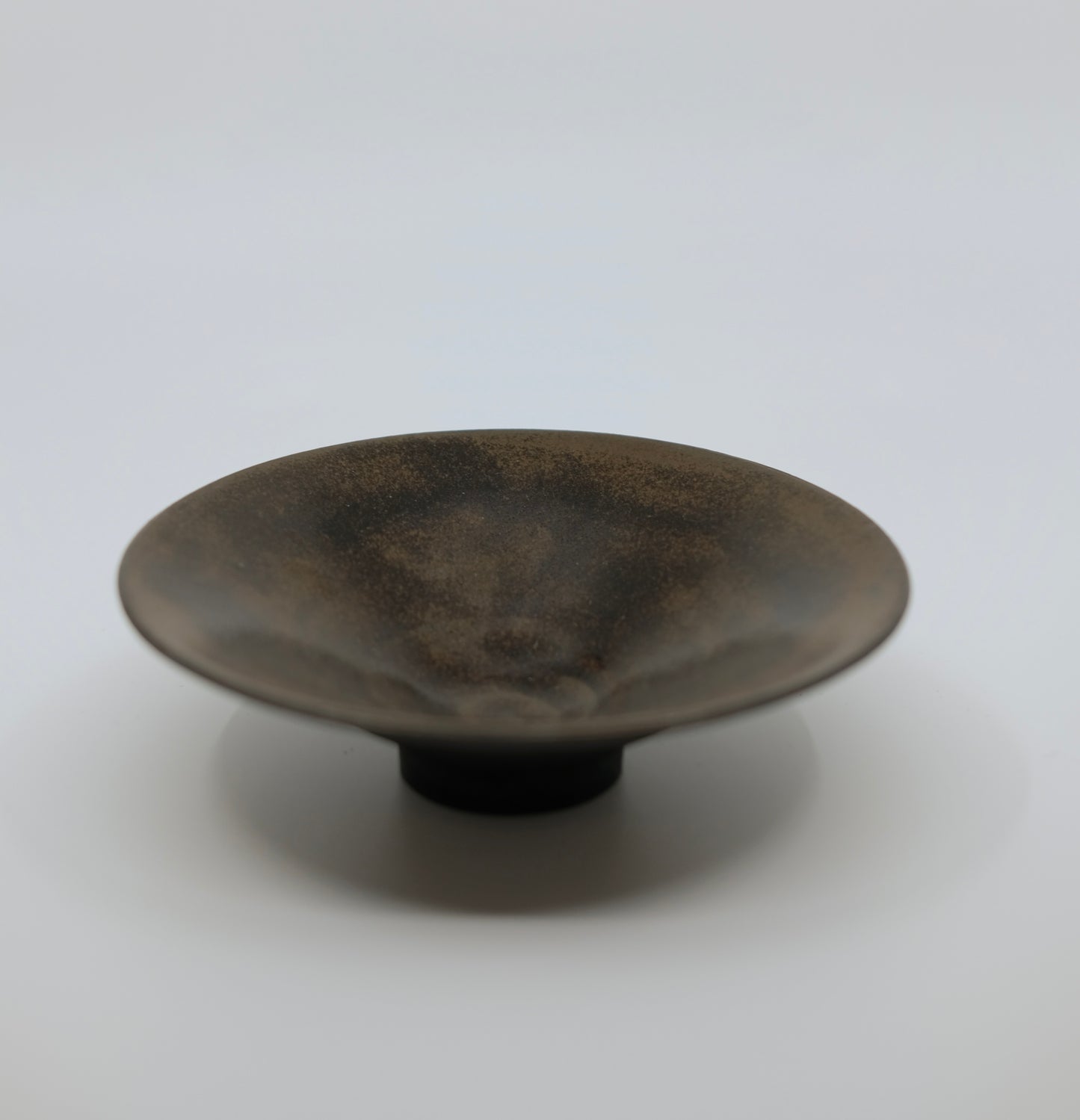 Mini-Schale Santi (Schwarz-Tenmoku gerippt)